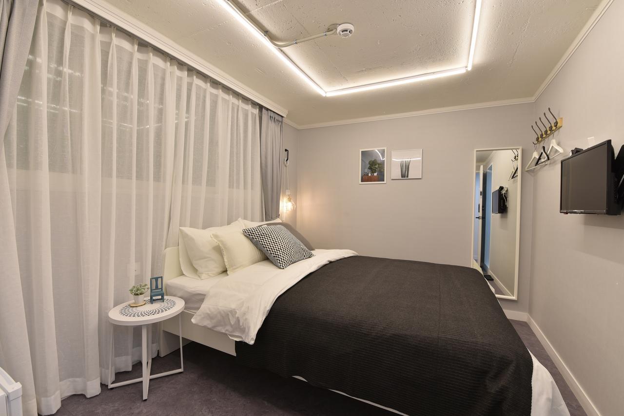 Mono House Hongdae 5 Hotel Seoel Buitenkant foto